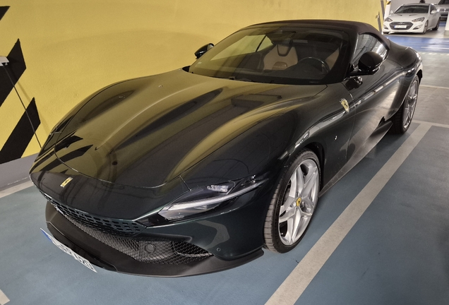 Ferrari Roma Spider