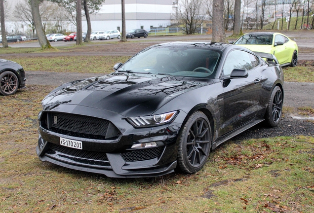 Ford Mustang Shelby GT350 2015