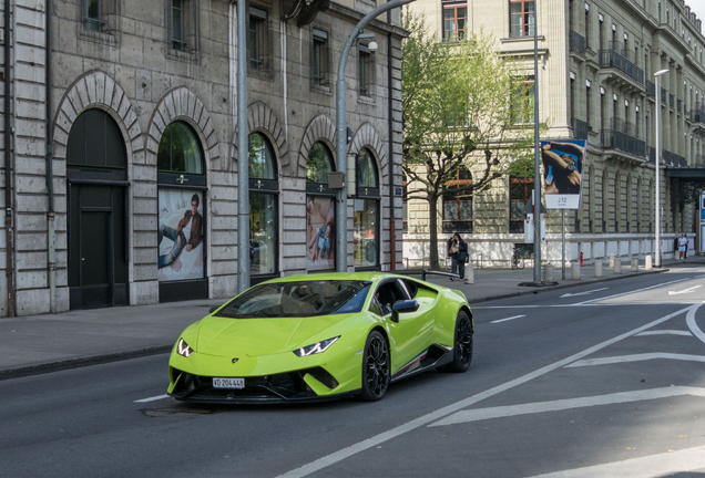 Lamborghini Huracán LP640-4 Performante