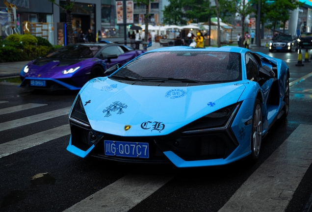 Lamborghini Revuelto