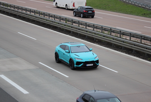 Lamborghini Urus Performante