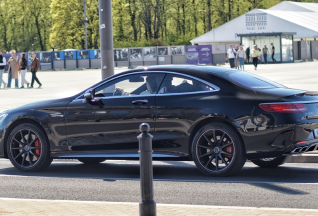 Mercedes-AMG S 63 Coupé C217