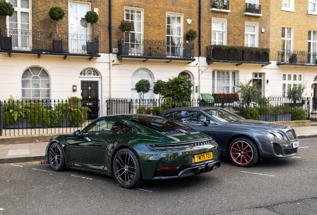 Porsche 992 Carrera 4 GTS MkII