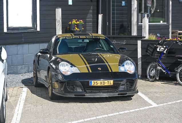Porsche 996 Turbo