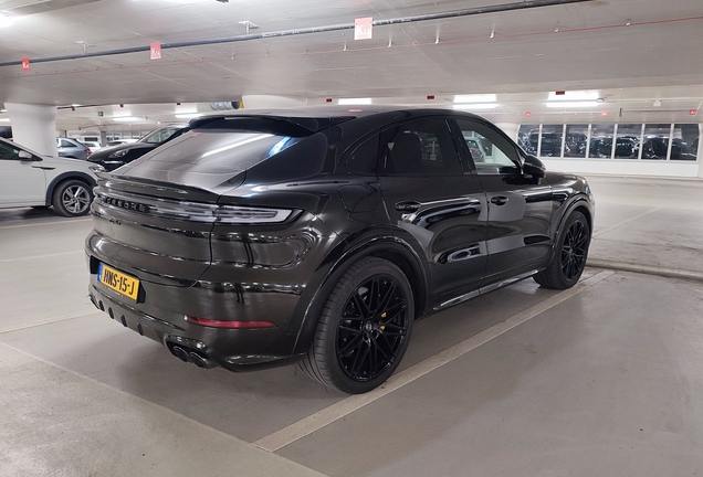 Porsche Cayenne Coupé Turbo E-Hybrid