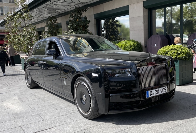 Rolls-Royce Phantom VIII Series II