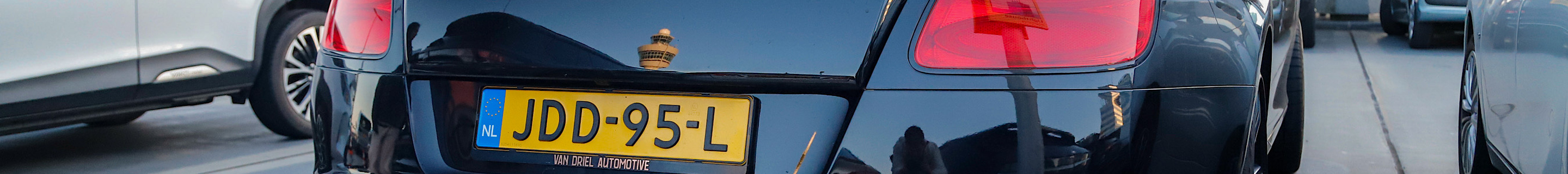 Bentley Continental GTC 2012