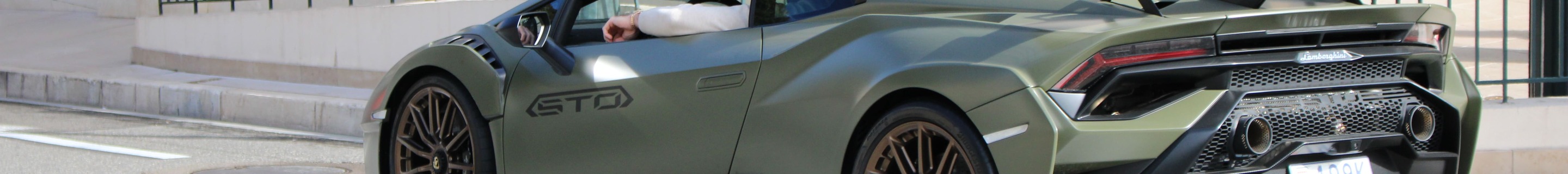 Lamborghini Huracán LP640-2 STO
