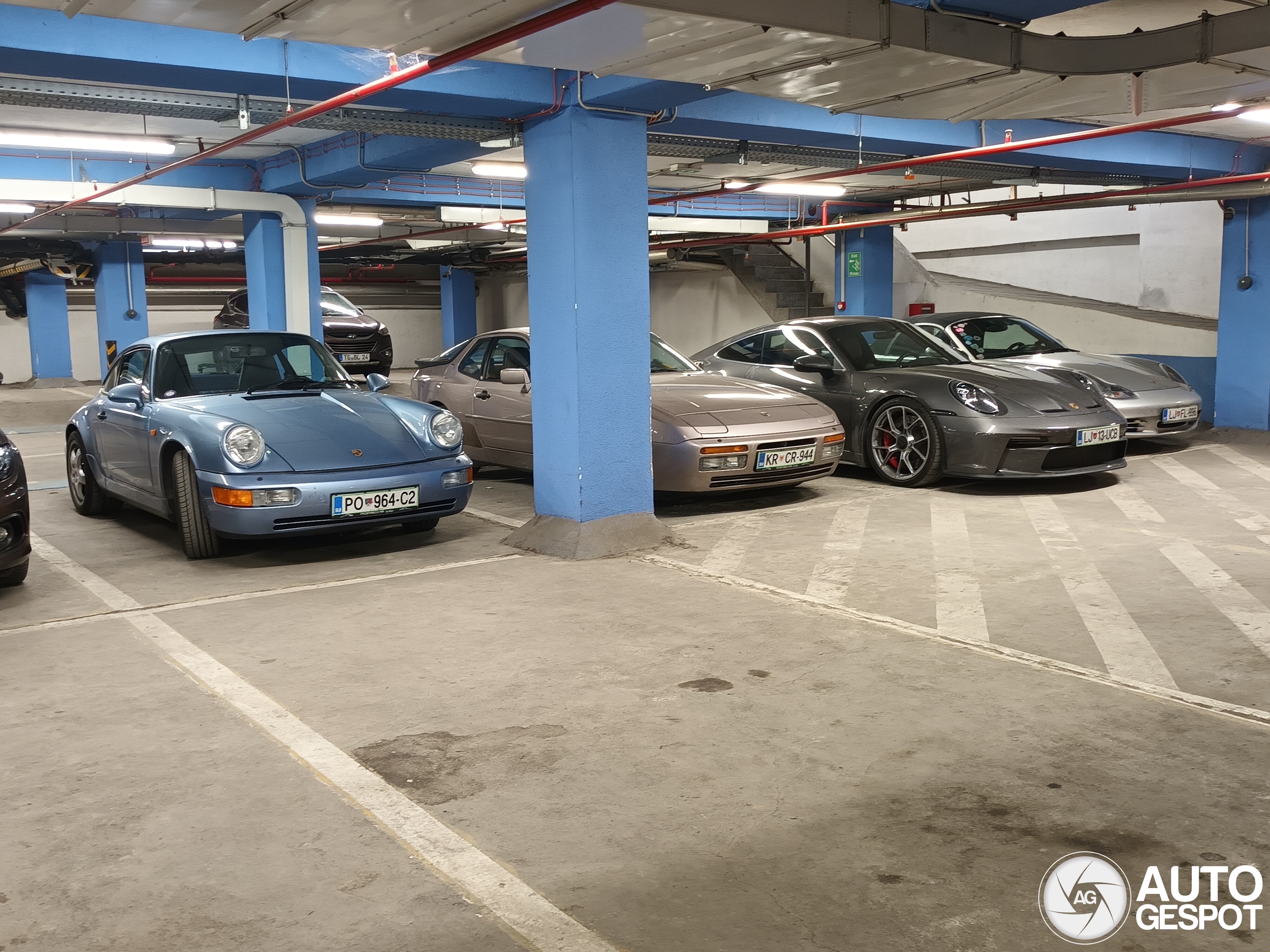 Porsche 992 GT3 Touring MkI