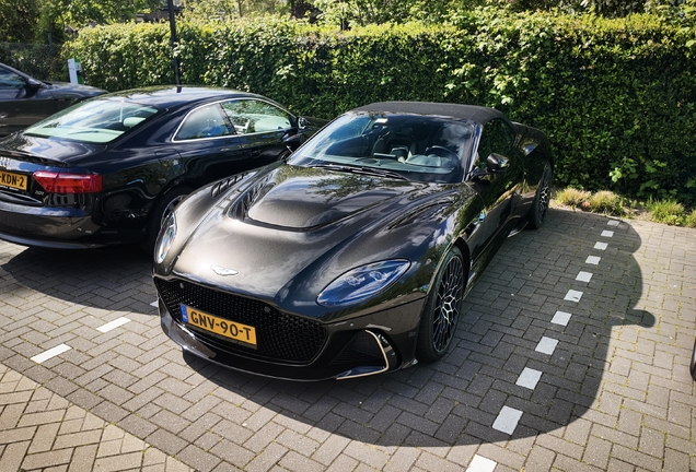 Aston Martin DBS 770 Ultimate Volante