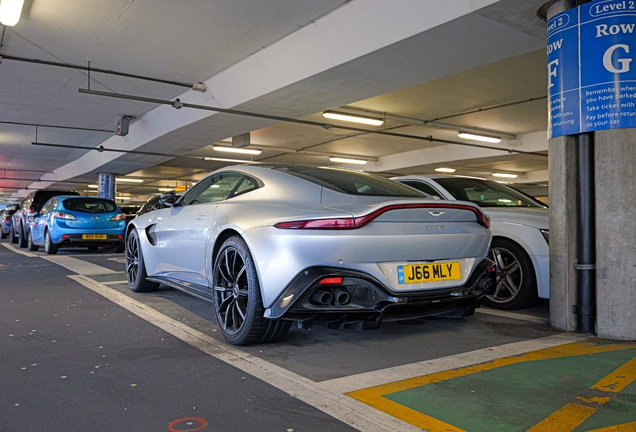 Aston Martin V8 Vantage 2018