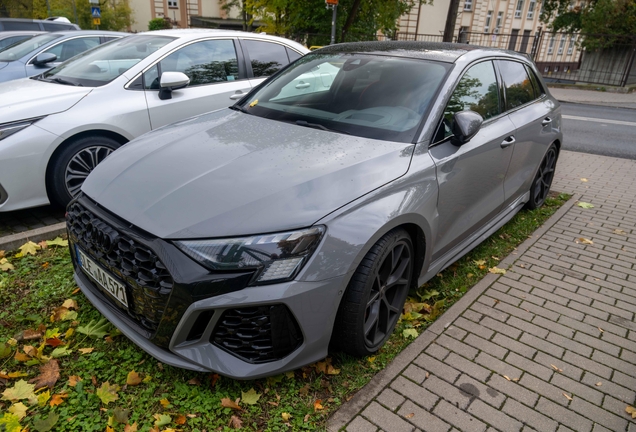 Audi RS3 Sportback 8Y 2025
