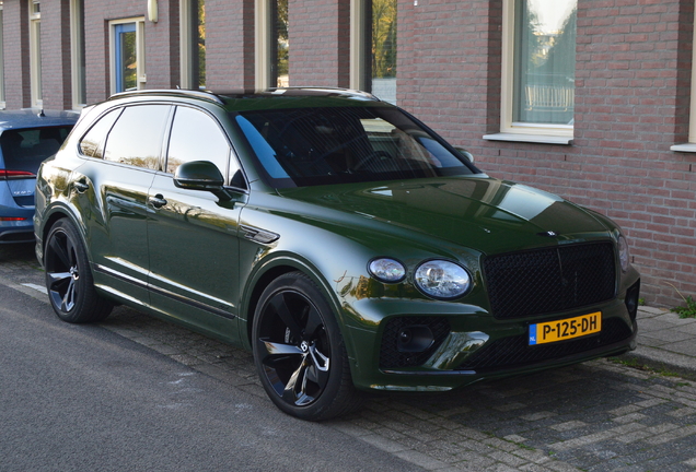 Bentley Bentayga Hybrid 2021