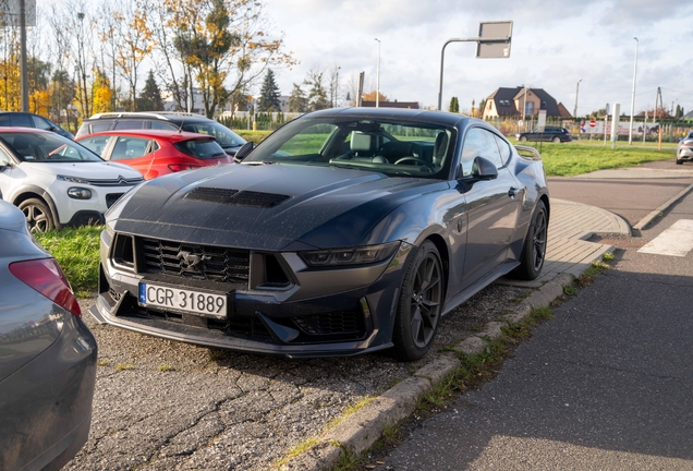 Ford Mustang Dark Horse 2024