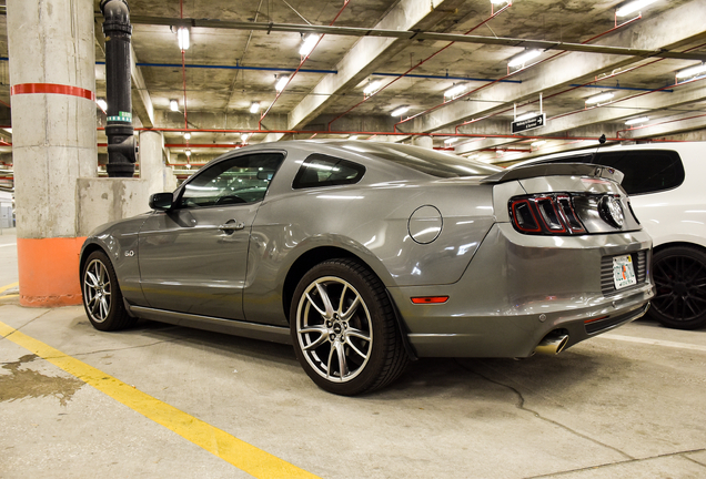Ford Mustang GT 2013
