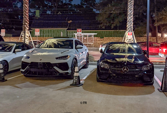 Lamborghini Urus Performante