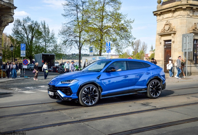 Lamborghini Urus S