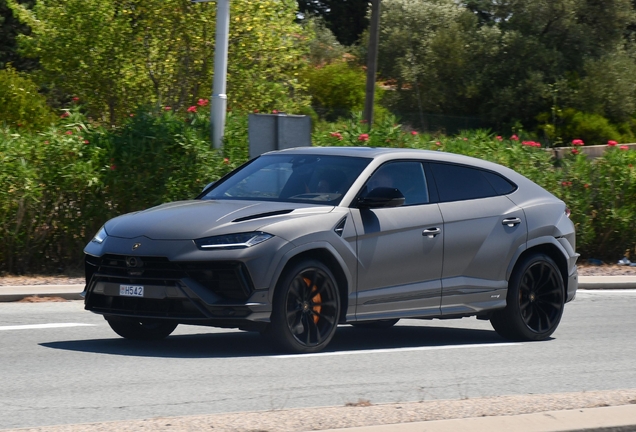 Lamborghini Urus S