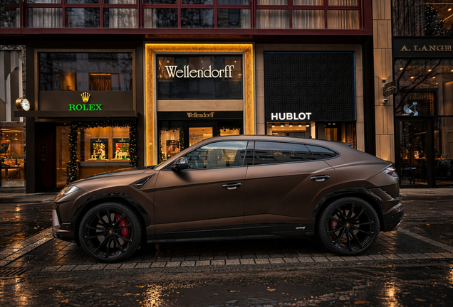 Lamborghini Urus S