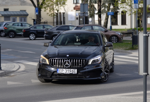 Mercedes-AMG CLA 45 C117