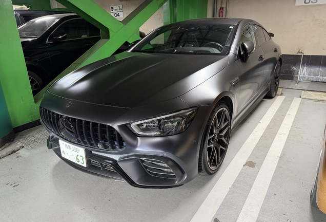 Mercedes-AMG GT 63 S X290