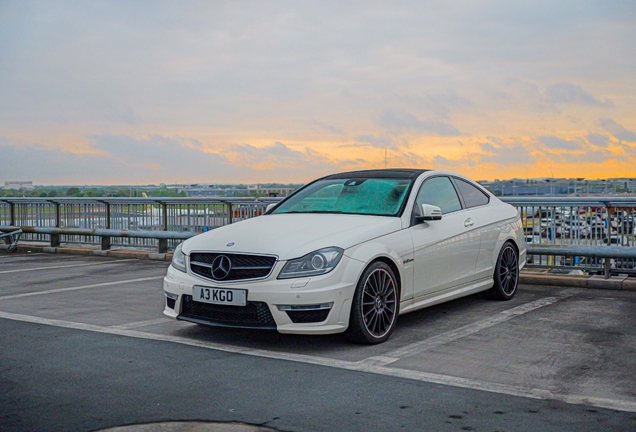 Mercedes-Benz C 63 AMG Coupé