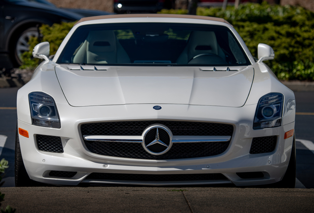 Mercedes-Benz SLS AMG Roadster