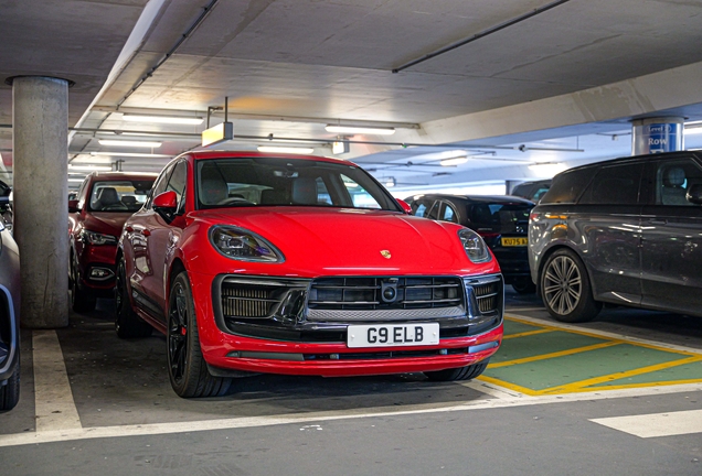 Porsche 95B Macan GTS MkIII