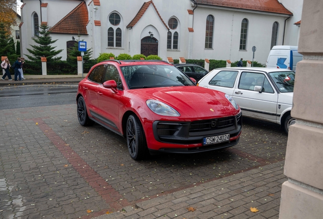 Porsche 95B Macan GTS MkIII