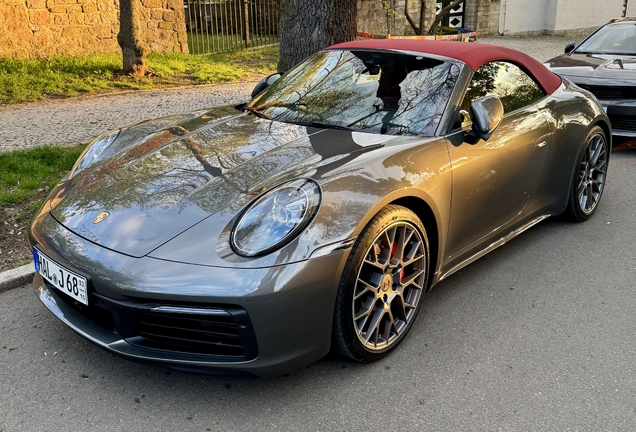 Porsche 992 Carrera 4S Cabriolet MkI