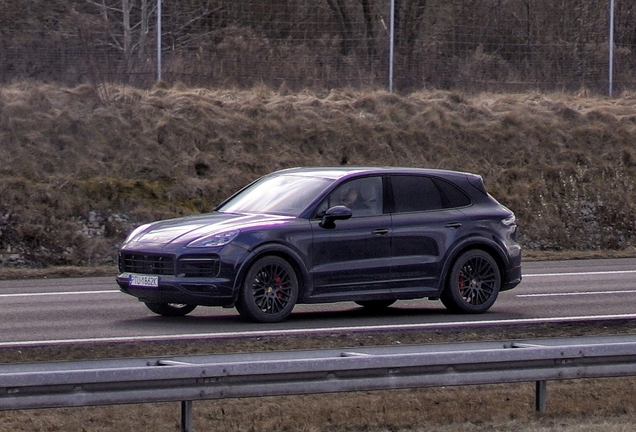 Porsche 9YA Cayenne GTS MkI