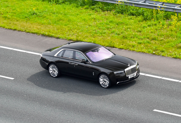 Rolls-Royce Ghost Black Badge 2021