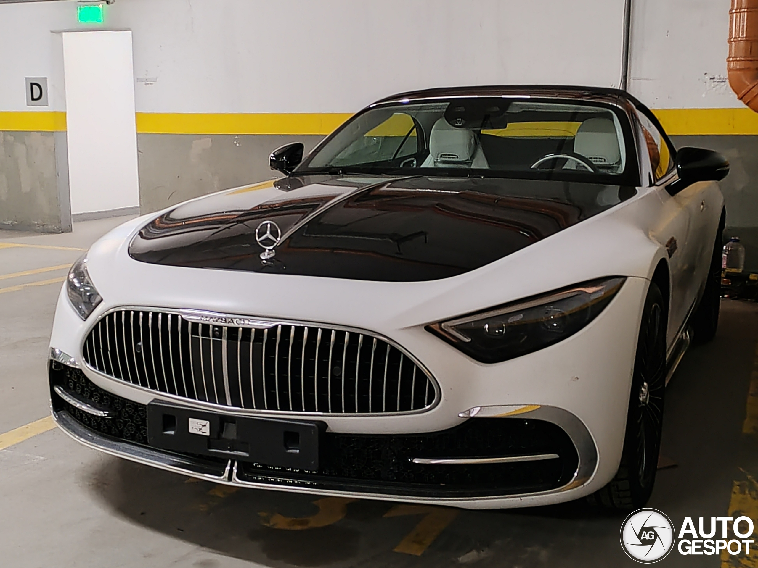 Mercedes-Maybach SL 680 Monogram Series