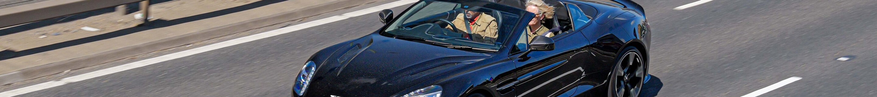 Aston Martin Vanquish S Volante 2017