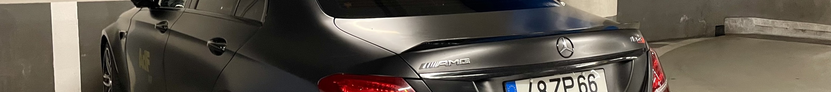 Mercedes-AMG E 63 S W213