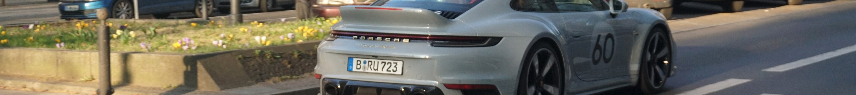 Porsche 992 Sport Classic