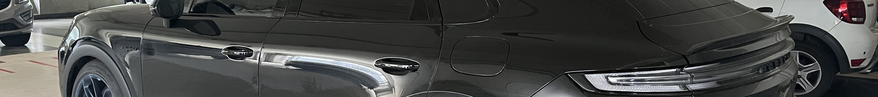 Porsche Cayenne Coupé Turbo E-Hybrid