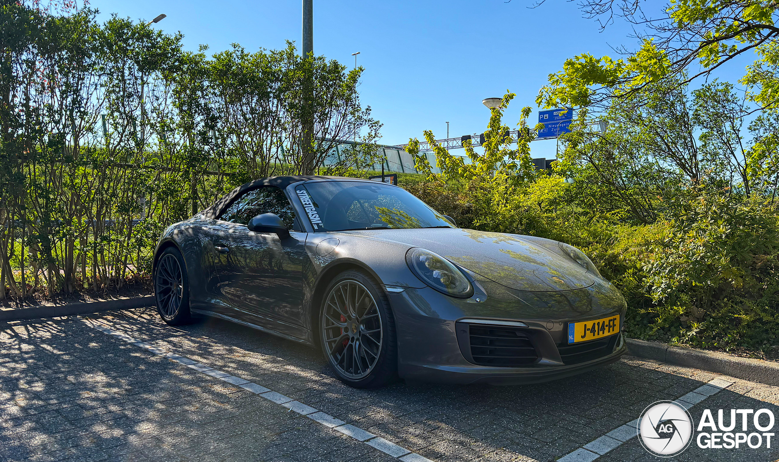 Porsche 991 Carrera 4S Cabriolet MkII