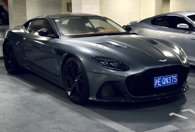 Aston Martin DBS Superleggera