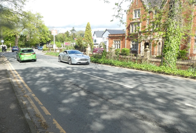 Aston Martin V12 Vantage