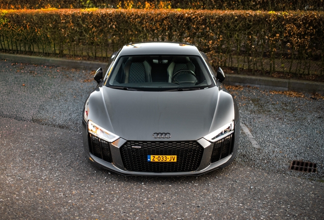 Audi R8 V10 Plus 2015