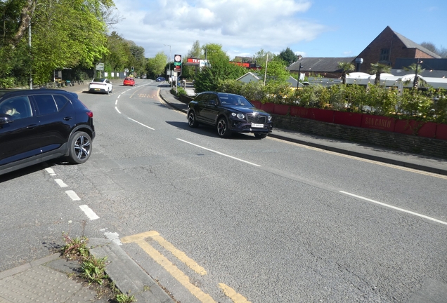 Bentley Bentayga V8 S 2022