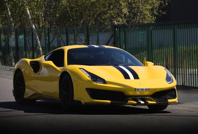 Ferrari 488 Pista