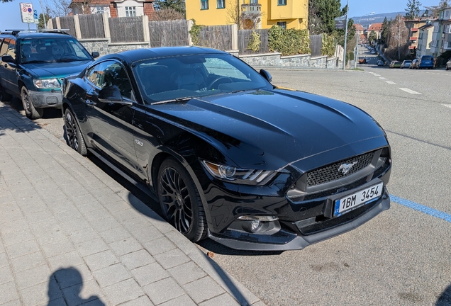Ford Mustang GT 2015