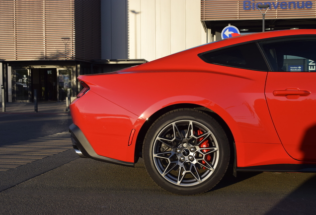 Ford Mustang GT 2024