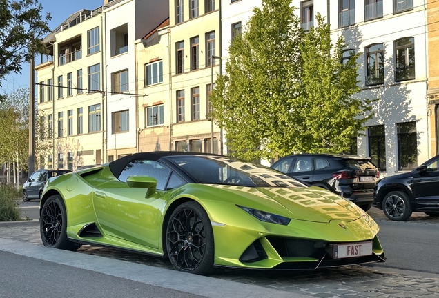 Lamborghini Huracán LP640-4 EVO Spyder