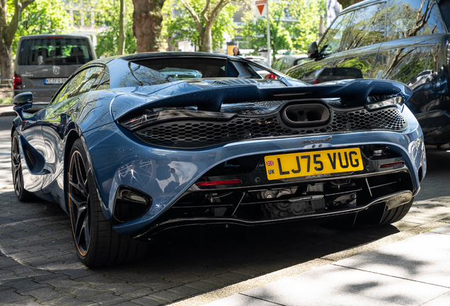 McLaren 750S Spider