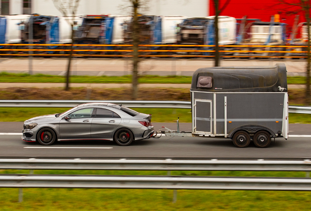 Mercedes-Benz CLA 45 AMG Edition 1 C117