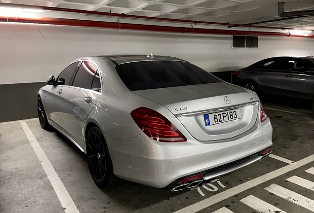 Mercedes-Benz S 63 AMG V222