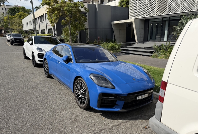 Porsche 972 Panamera Turbo E-Hybrid